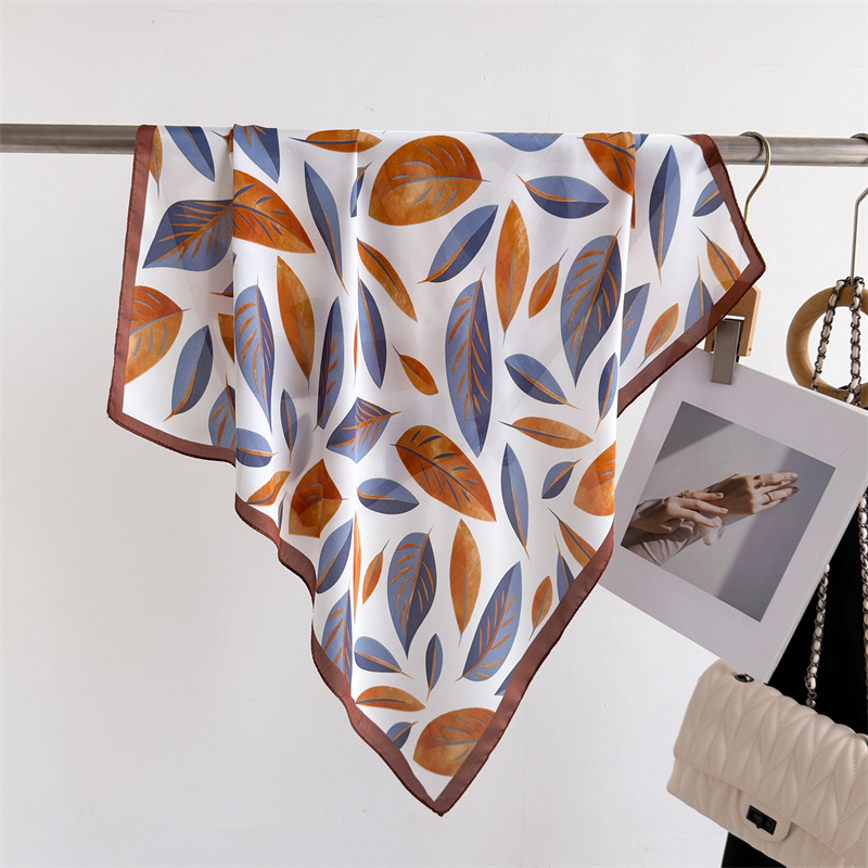 Silk Scarf Square - Sciarpe quadrate da 70 cm con