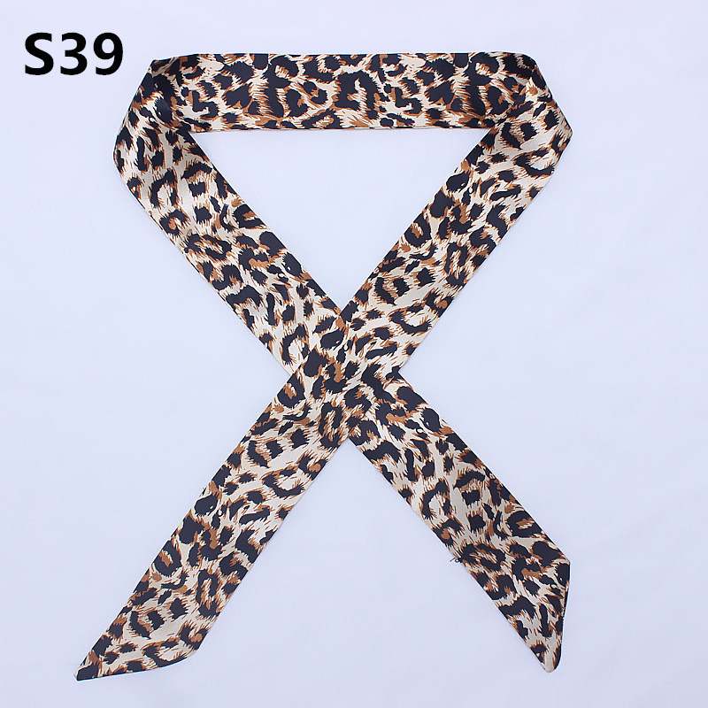47 colori di Marca Bandana Pic - Silk Scarf Square recensione e prezzo