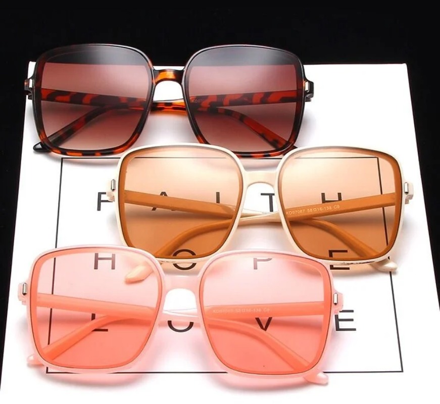 Occhiali da Sole Vintage Overs - Sunglasses Oversized Square recensione e prezzo