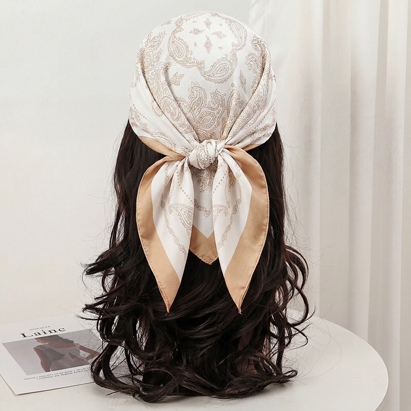 Foulard Quadrato Vintage Beige - Silk Scarf Square recensione e prezzo
