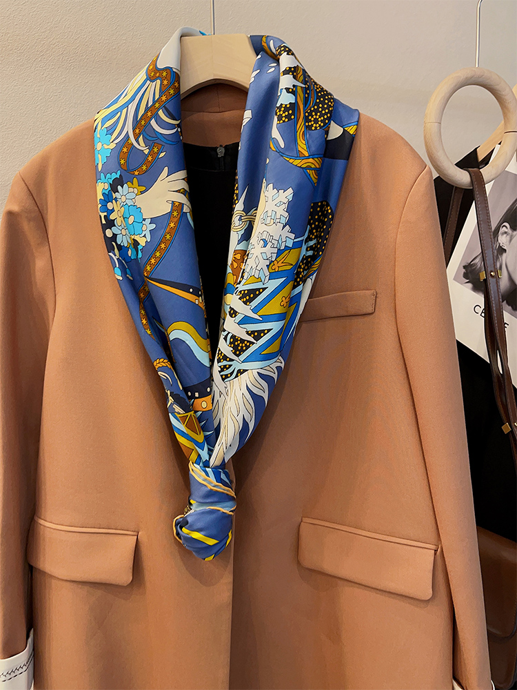 135CM 135CM sciarpe grandi in  - Silk Scarf Square recensione e prezzo
